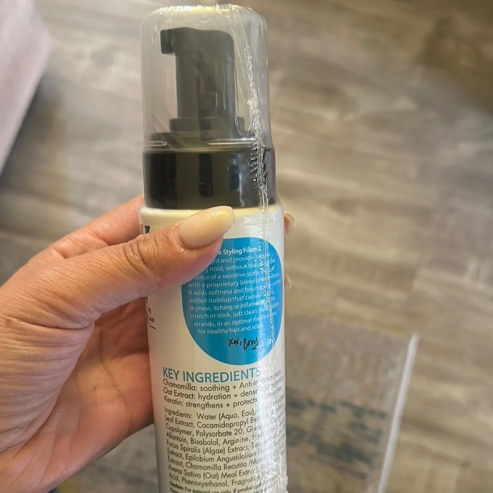SoCozy Kids Sensitive Styling Foam 6oz. New